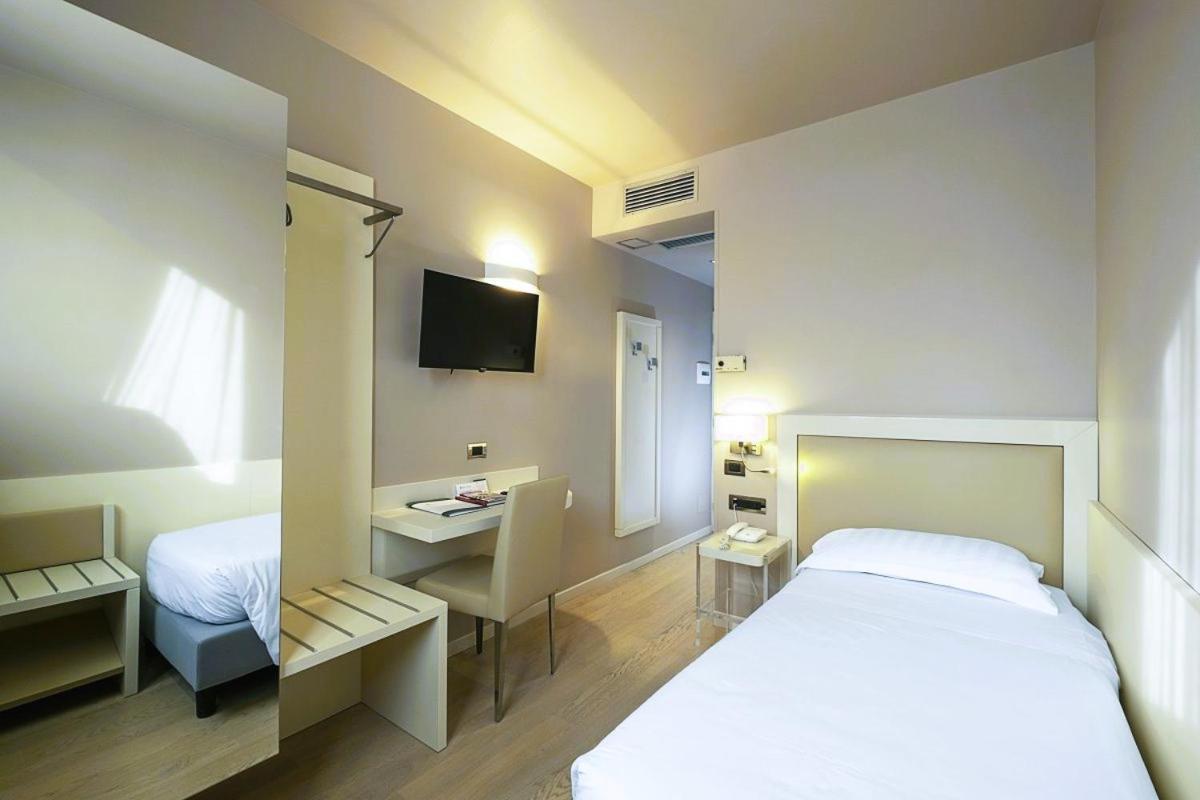 Sorrento Inn Lodge Екстер'єр фото
